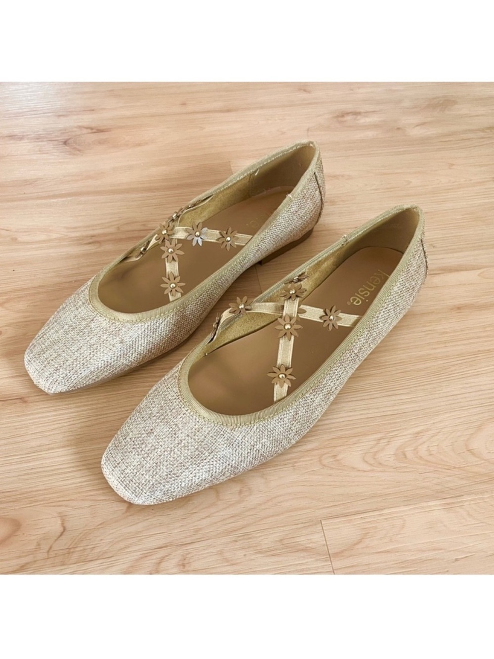 Kensie Womens Glitter Floria B
Flat 9.5 US